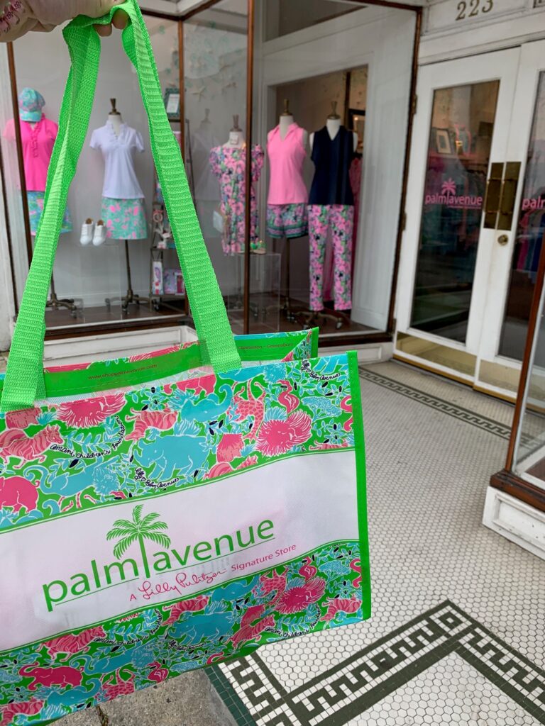 Lilly Pulitzer
Best shops in Savannah
Preppy
Best instagram spots in Savannah